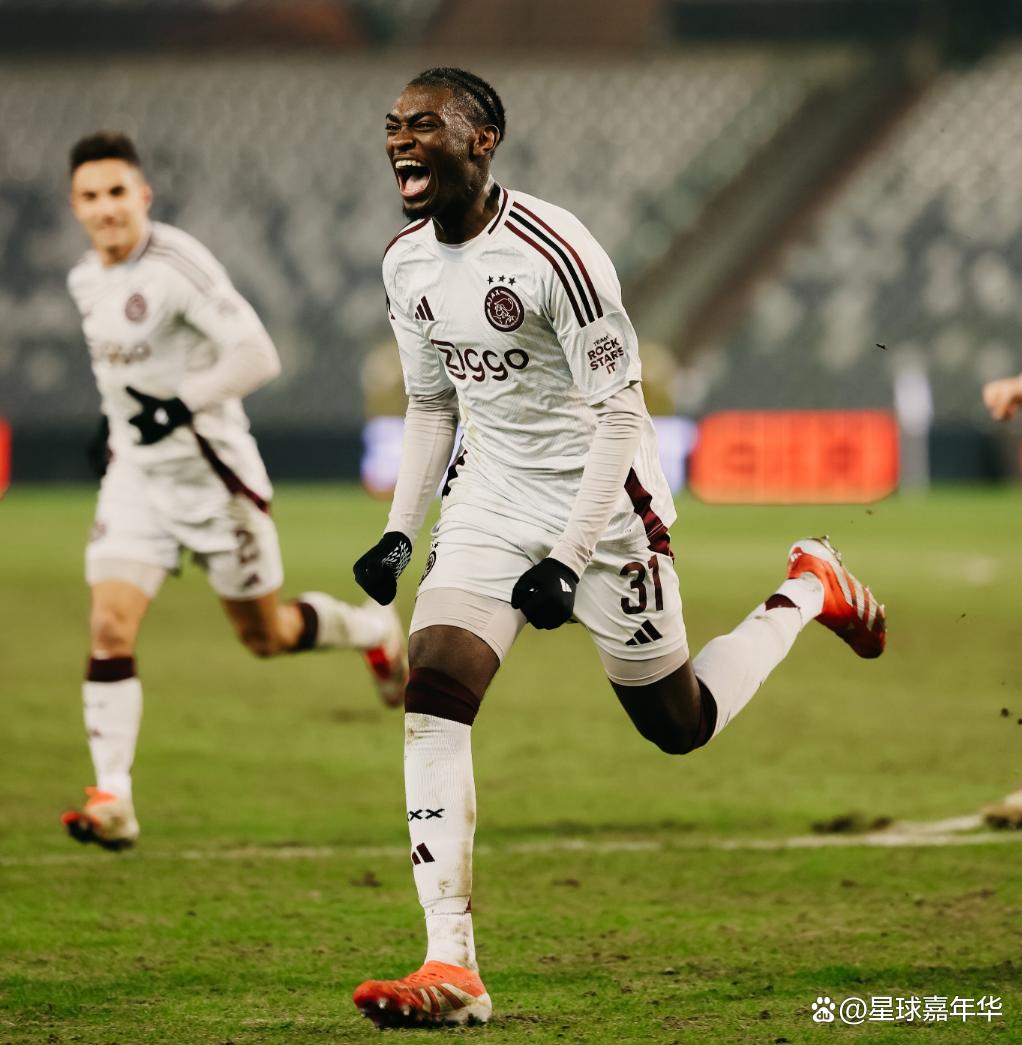 九游体育-包含赛后阿贾克斯备战欧联勒沃库森止住颓势备战欧篮联，媒体一致点评：切尔西集结日迎来里程碑的词条