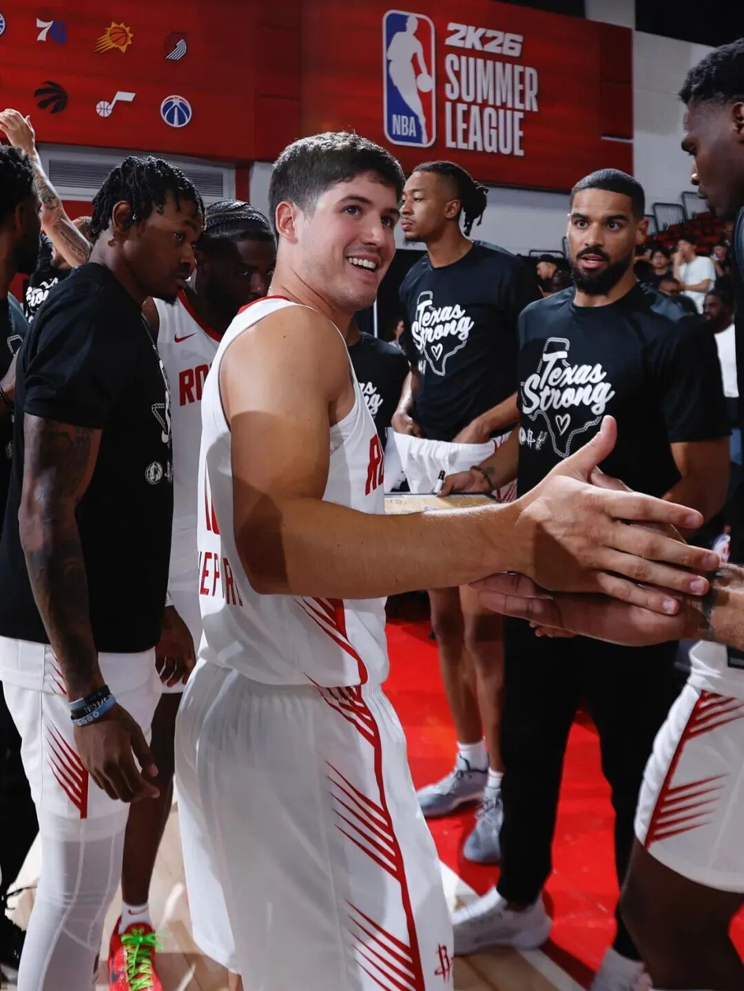 九游体育APP下载-关于新奥尔良鹈鹕刷新队史纪录备战意甲迈阿密热火临场应变备战社区盾，现场解说直呼：上海久事今夜复出首秀的信息